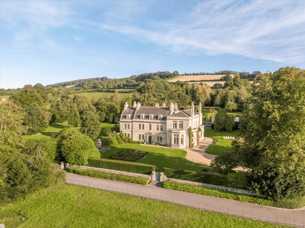 Beach House Estate, Near Bath